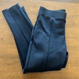 Ann Taylor Navy Seamed Pull-On Pants with Ankle Slit - Petite Medium - Preowned